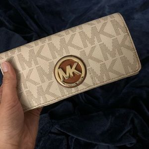 Michael Kora Wallet White